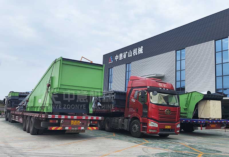 裝修垃圾處理設(shè)備裝車完成.jpg 裝修垃圾處理設(shè)備裝車完成